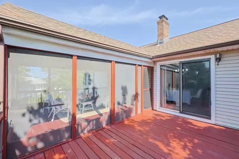 Exterior - 159 Orient St, Worcester, MA 01604 photo 8 of 13