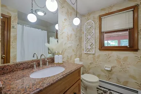 Bath - 159 Orient St, Worcester, MA 01604 photo 2 of 4