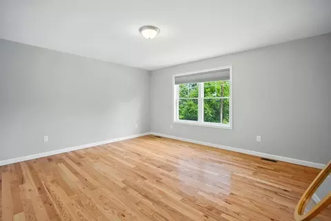 162 Gilbert Ave, Springfield, MA 01119 photo 22
