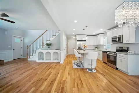 162 Gilbert Ave, Springfield, MA 01119 photo 5