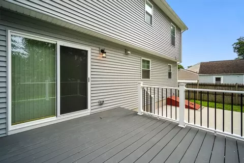 162 Gilbert Ave, Springfield, MA 01119 photo 30
