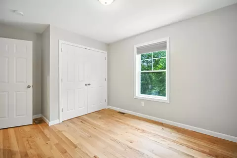162 Gilbert Ave, Springfield, MA 01119 photo 17
