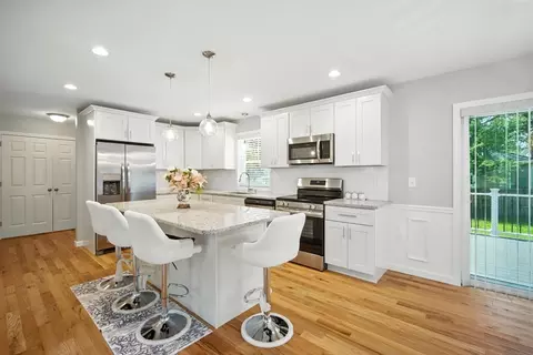162 Gilbert Ave, Springfield, MA 01119 photo 13