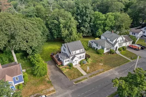 23 Ashwood Rd, Lynnfield, MA 01940