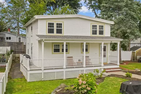 18 Ames St, Medford, MA 02155