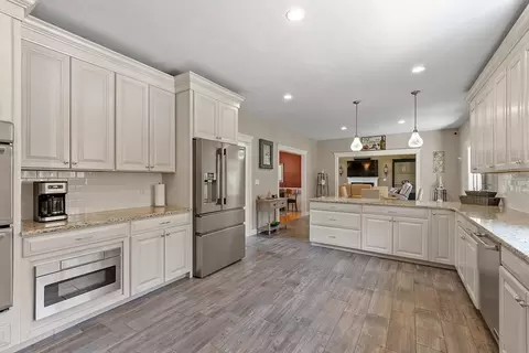 5 Azalea Ln, Upton, MA 01568 photo 7
