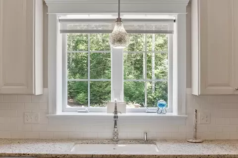 5 Azalea Ln, Upton, MA 01568 photo 9
