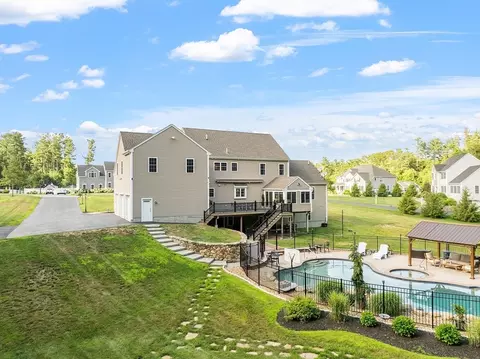 5 Azalea Ln, Upton, MA 01568 photo 37
