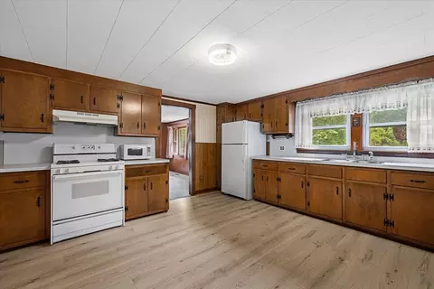 433 Harvard Ave, Athol, MA 01331 photo 6