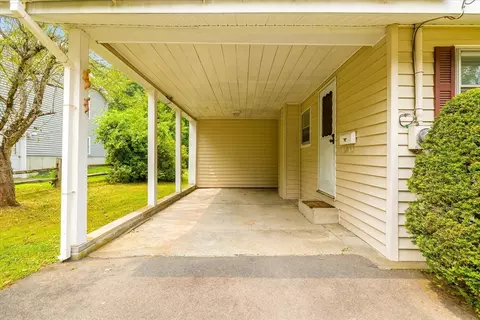 433 Harvard Ave, Athol, MA 01331 photo 5