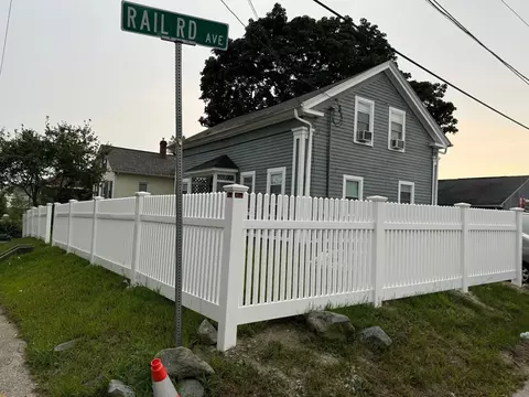 Exterior - 135 N Main St, Webster, MA 01570 photo 3 of 4