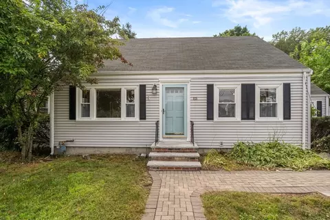 85 Whiting Ave, Dedham, MA 02026