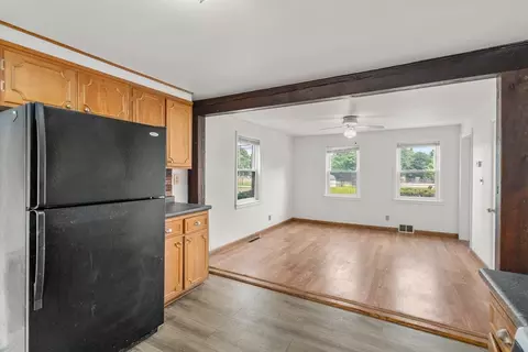 85 Whiting Ave, Dedham, MA 02026 photo 18