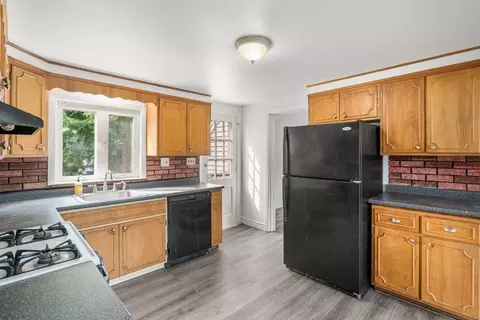 85 Whiting Ave, Dedham, MA 02026 photo 13