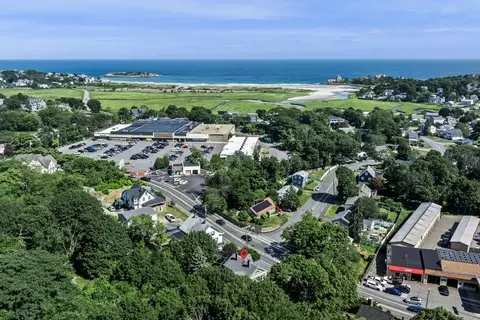 View/Area - 112 Eastern Ave, Gloucester, MA 01930 photo 3 of 4