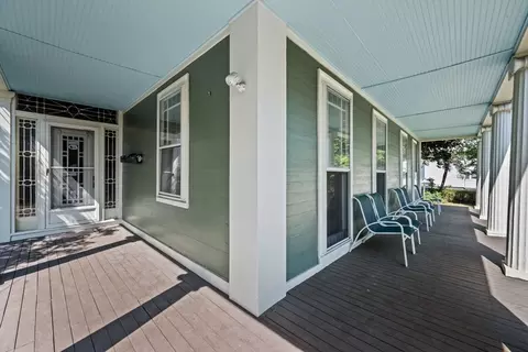 Exterior - 112 Eastern Ave, Gloucester, MA 01930 photo 6 of 13