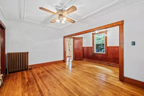 Living - 112 Eastern Ave, Gloucester, MA 01930 photo 1 of 5