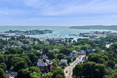 View/Area - 112 Eastern Ave, Gloucester, MA 01930 photo 2 of 4