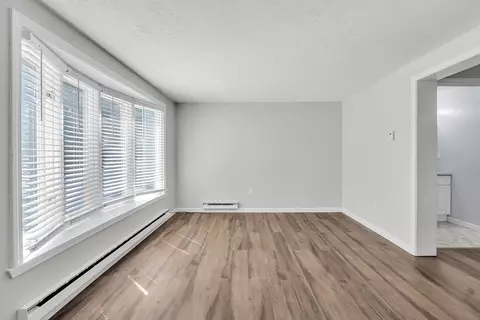 35 Genessee St #E, Worcester, MA 01603 photo 10