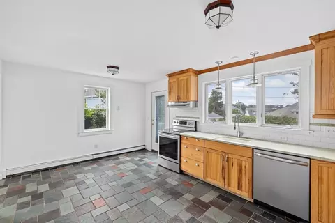 Kitchen - 12 Dogwood Ln, Buzzards Bay, MA 02532 photo 3 of 3