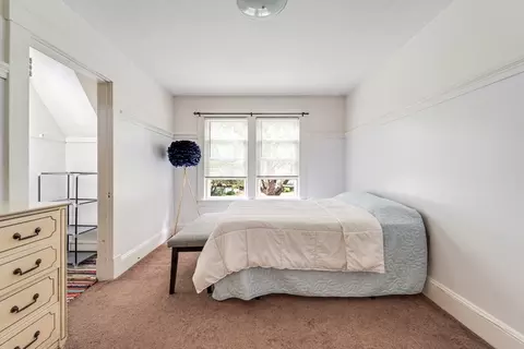 Bedroom - 44 Gillette Ave, Springfield, MA 01118 photo 6 of 7