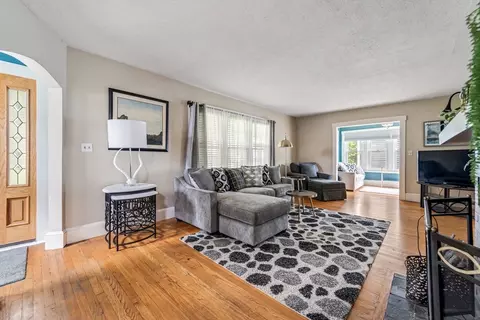 Living - 44 Gillette Ave, Springfield, MA 01118 photo 5 of 5