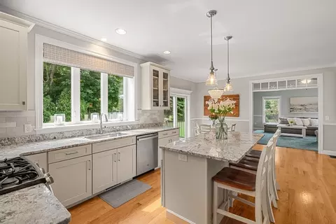 2 Jefferson Ct, Georgetown, MA 01833 photo 7