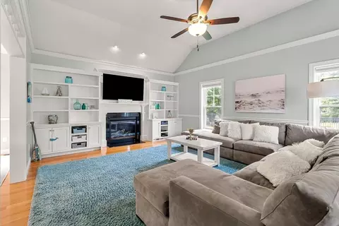 2 Jefferson Ct, Georgetown, MA 01833 photo 18