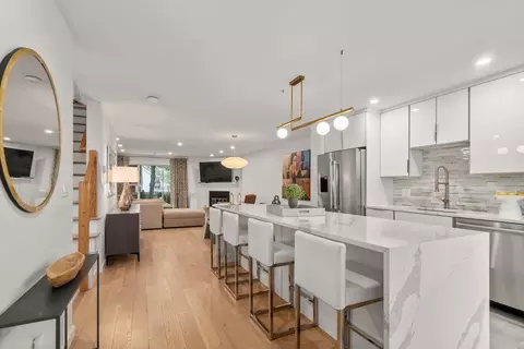 10 Denmark Ln #10, Needham, MA 02492 photo 2