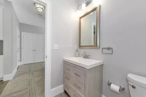 Entry Way - 37 Beech St, Millis, MA 02054 photo 5 of 7