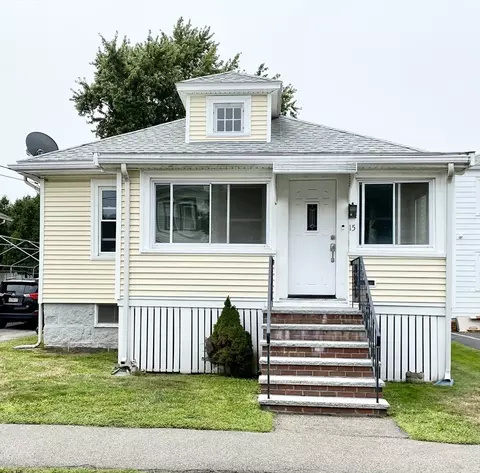 15 Stevens St, Quincy, MA 02169