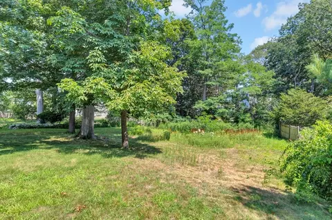 9 Middle St, Beverly, MA 01915 photo 4