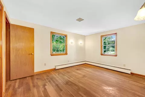 9 Middle St, Beverly, MA 01915 photo 10