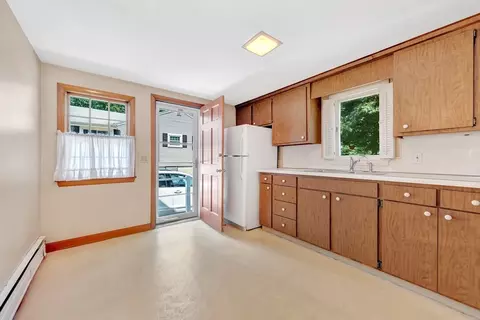 9 Middle St, Beverly, MA 01915 photo 14