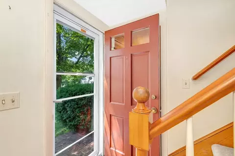 9 Middle St, Beverly, MA 01915 photo 7