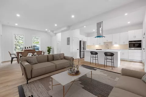 119 W Highland Ave #1, Melrose, MA 02176