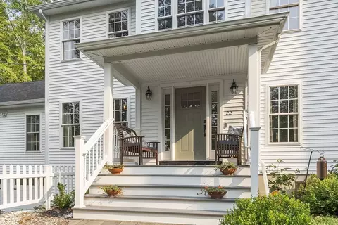22 Stone Hill Rd, Westminster, MA 01473 photo 2