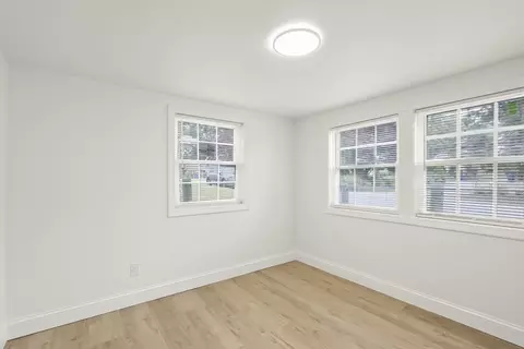 49 Shore Ave, Wareham, MA 02571 photo 13