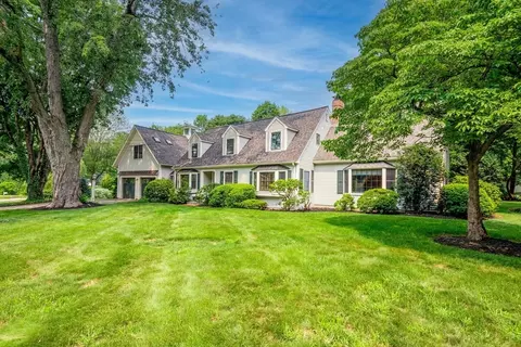 9 Morningside Ln, Lincoln, MA 01773