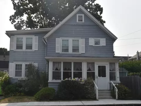 41 Morey St, Lowell, MA 01851