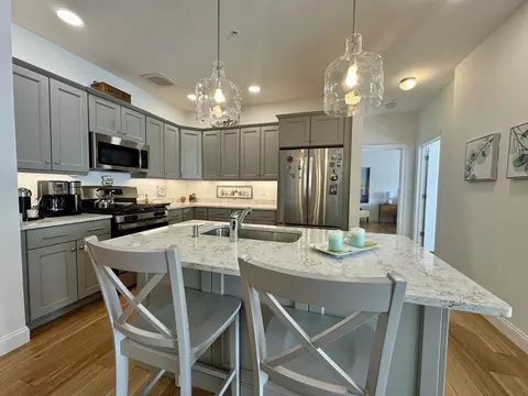 3 Mariners Way #109, Plymouth, MA 02360