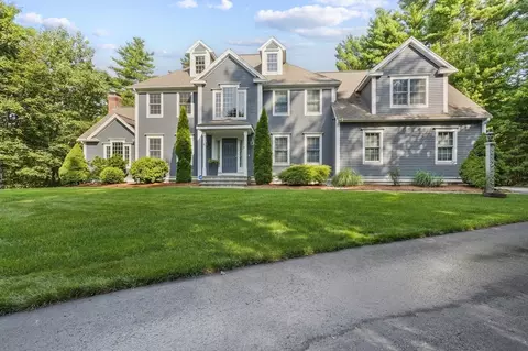 62 Trefry Ln, Stow, MA 01775
