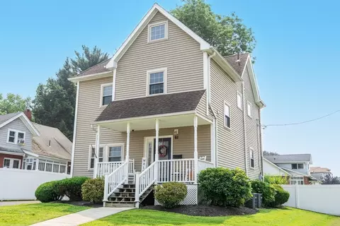 61 John St, Chicopee, MA 01013