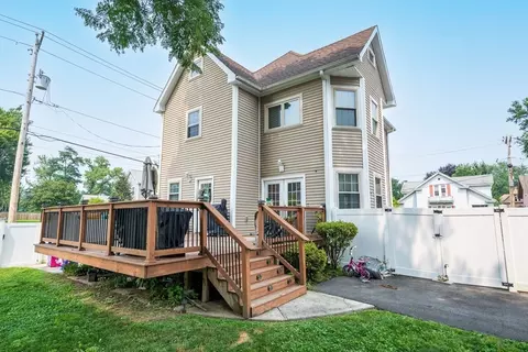 61 John St, Chicopee, MA 01013 photo 28