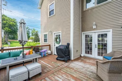 61 John St, Chicopee, MA 01013 photo 26