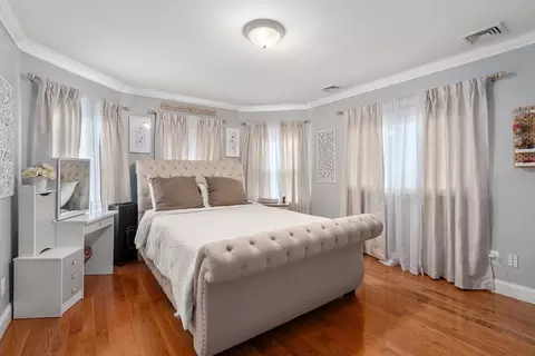 61 John St, Chicopee, MA 01013 photo 6