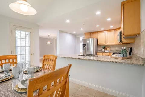18 Eldon Way #A, Atkinson, NH 03811 photo 2