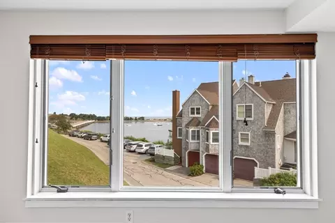 View/Area - 1 Commodore Ct #305, Hull, MA 02045 photo 4 of 7