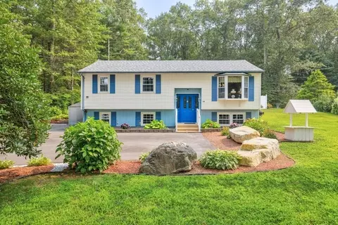 10 Dolge Ct, Charlton, MA 01507