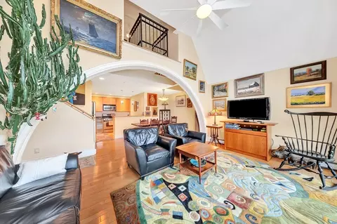80 Prospect St #13, Gloucester, MA 01930 photo 16